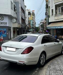 Chạy thử để hoàn tất quá trình kiểm tra xe trước khi thuê