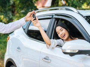 Giải đáp các câu hỏi thương gặp khi thuê xe của khách hàng