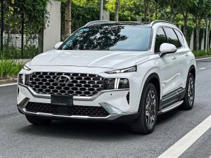 Nên thuê xe có tài xế nếu không quen thuộc đường
