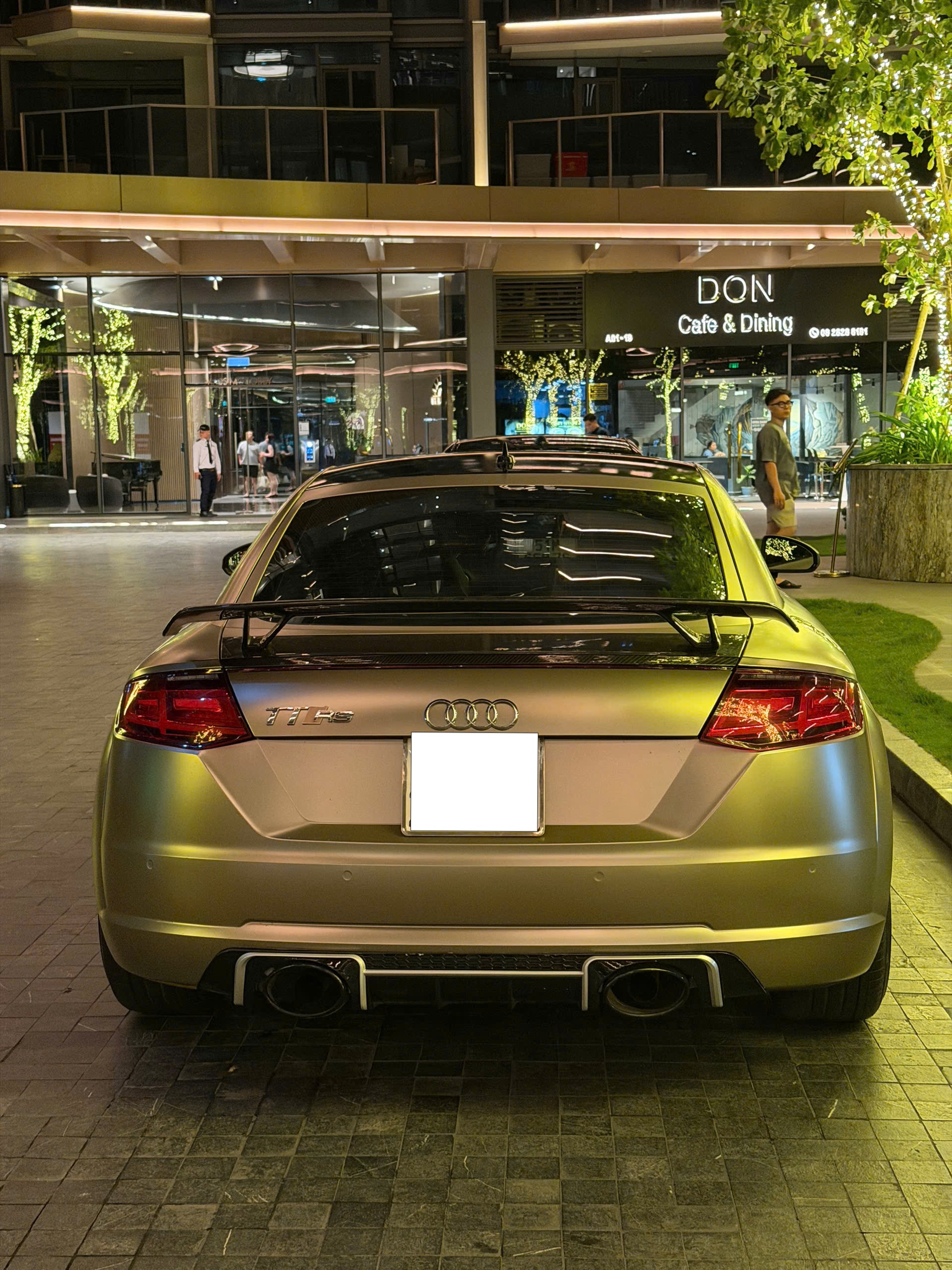 thuê xe audi TT