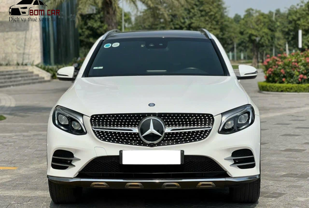 Thuê xe Mercedes Benz GLC300 4Matic 2020